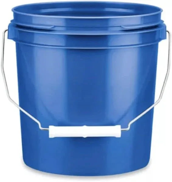 House Naturals 1 Gallon Plastic Bucket Container with Lid Food Grade BPA Free Made in USA (Pack of 6) - NeatNest