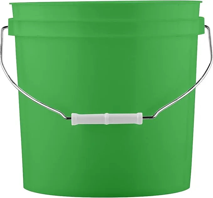 House Naturals 2 Gallon Buckets pails with Lids - Food Grade - BPA Free Plastic containers -(Pack of 3) Made in USA - NeatNest