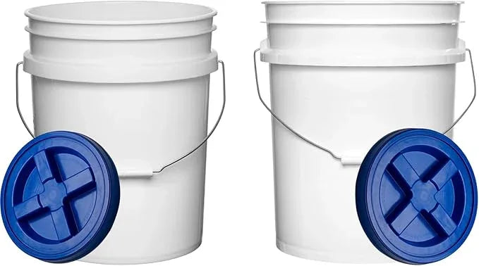 House Naturals Food Grade 5 Gallon Made in USA Plastic Bucket with Air Tight Screw on Lid (White Buckets with Blue Lids) - NeatNest