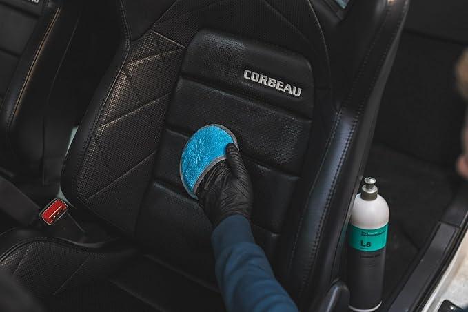 KOCHCHEMIE - Leather Star - Deep Cleaner for Leather; Revitalizes, Preserves, and Protects; Pleasant Fragrance, Color Intensifying Appearance, Supple Soft Feel; Non-Slippery Formula (1 Liter) - NeatNest